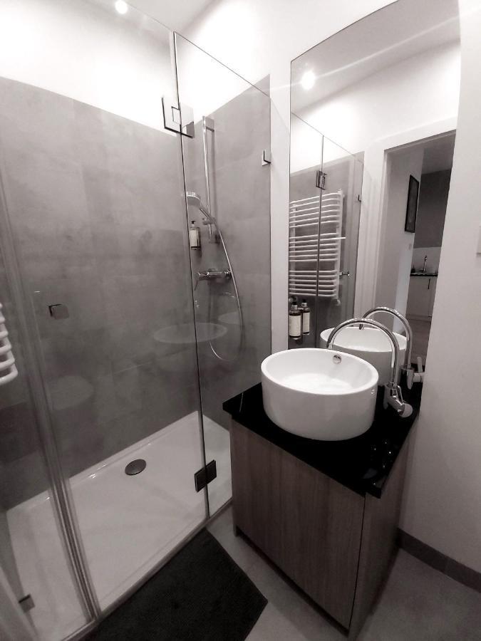 Chill Apartments Expo Slawinska Varsovia Exterior foto